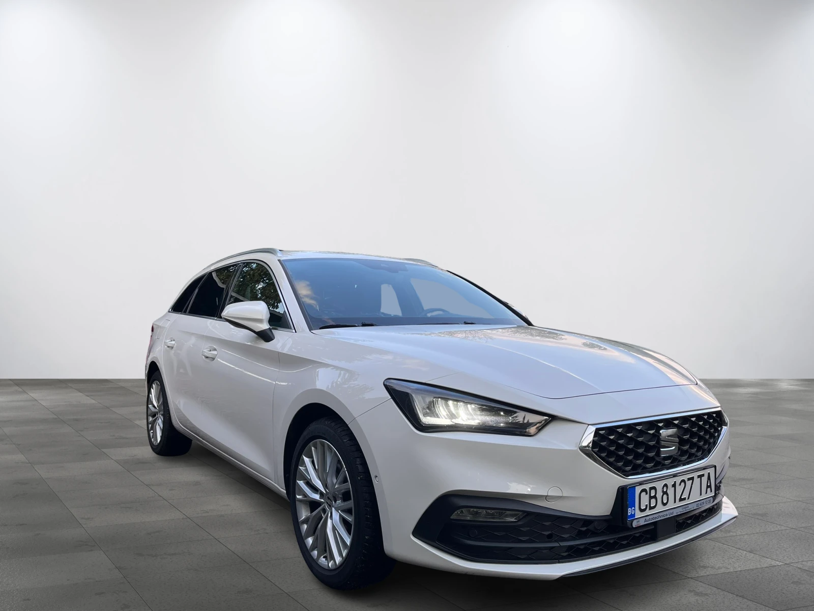 Seat Leon SP Xcellence /1.5 TSI/150 к.с./6MT , снимка 3 - Автомобили и джипове - 55804879