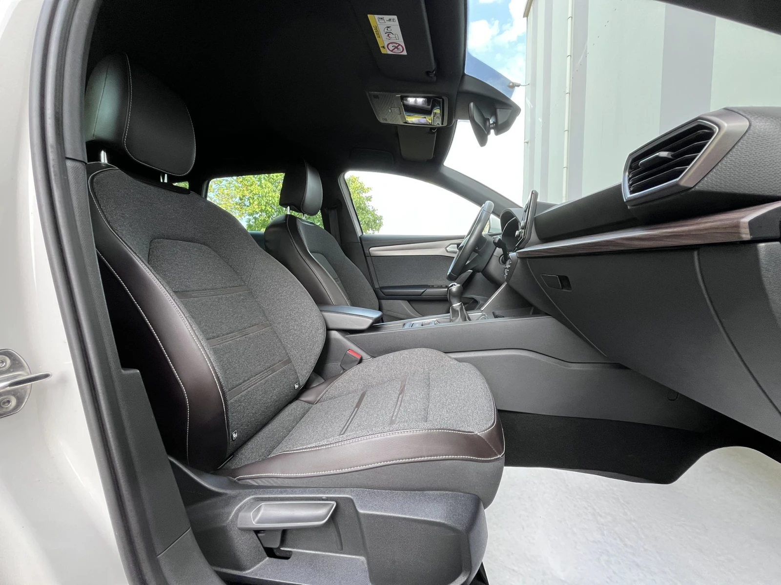 Seat Leon SP Xcellence /1.5 TSI/150 к.с./6MT , снимка 10 - Автомобили и джипове - 55804879