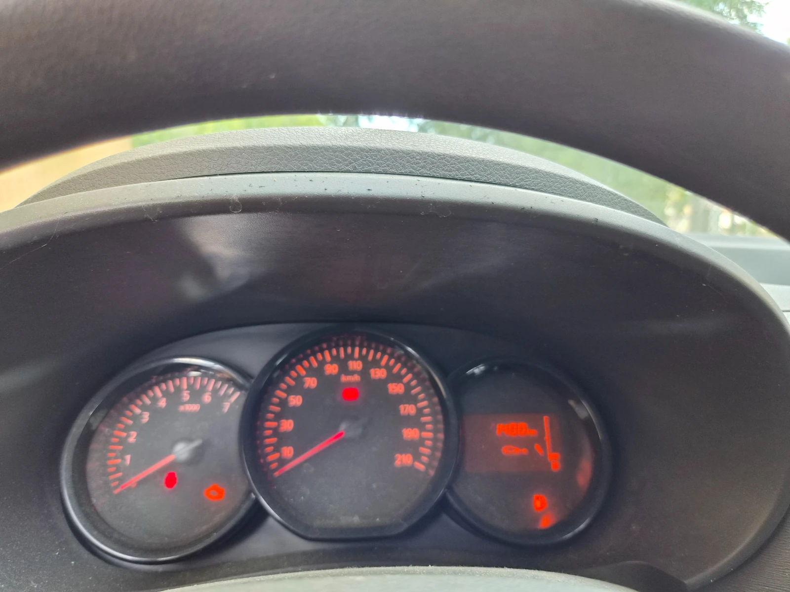Dacia Lodgy, снимка 9 - Автомобили и джипове - 55836875