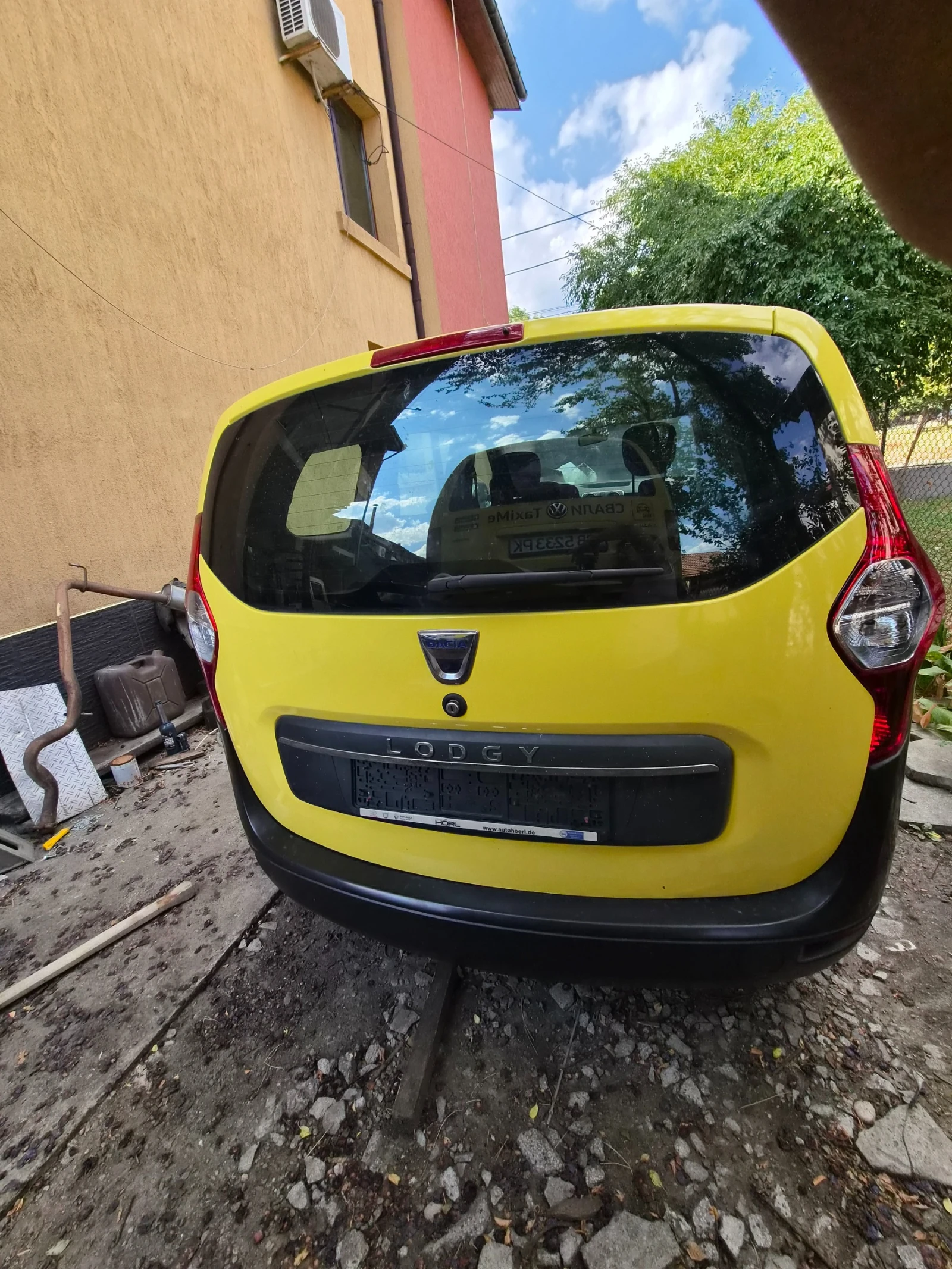 Dacia Lodgy, снимка 4 - Автомобили и джипове - 55836875