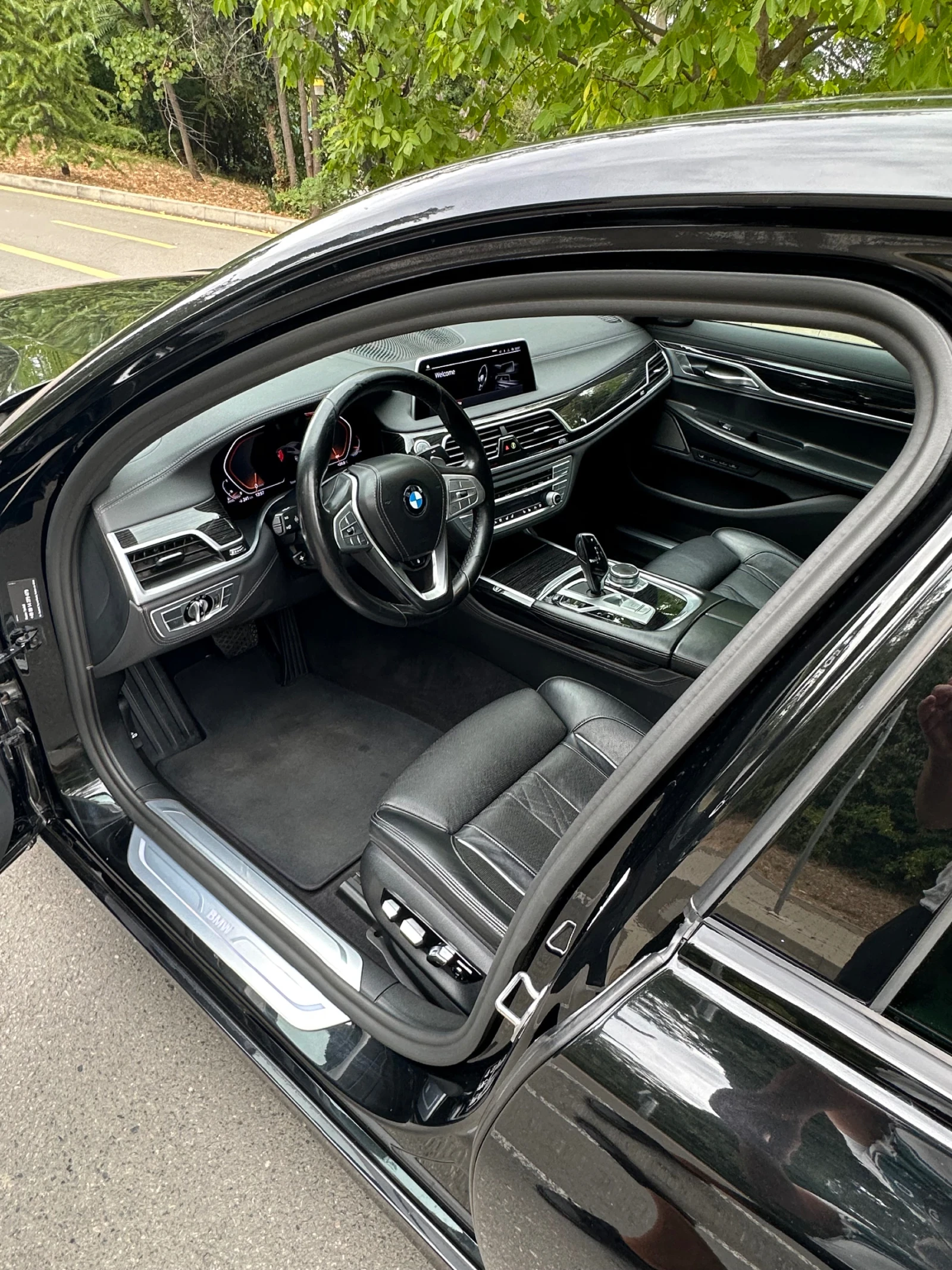 BMW 730 BMW 730d X-drive Carbon core Lazer light/ Full Fac, снимка 7 - Автомобили и джипове - 55902718