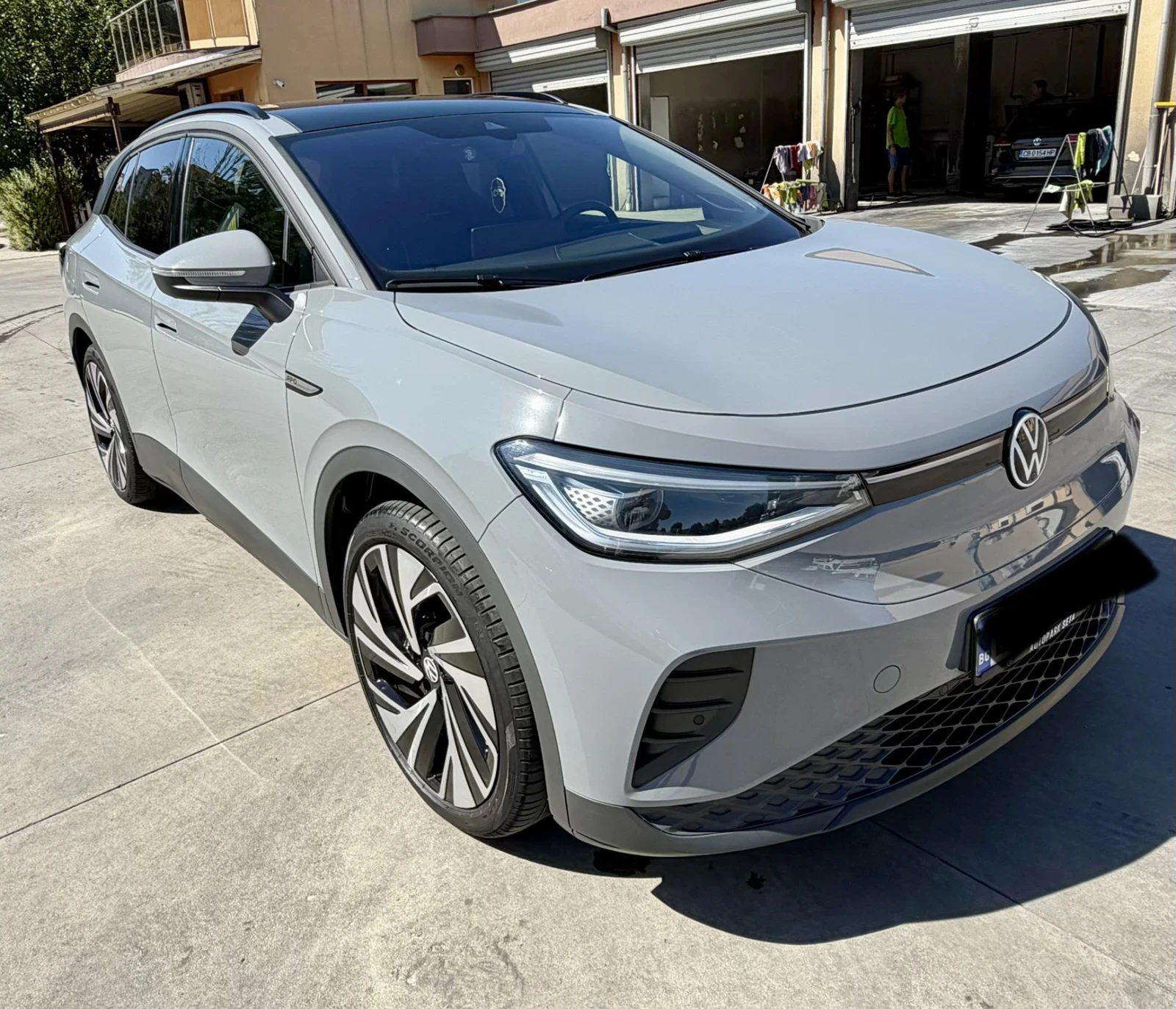VW ID.4 360 Камери , head-up, термопомпа, снимка 3 - Автомобили и джипове - 56015938