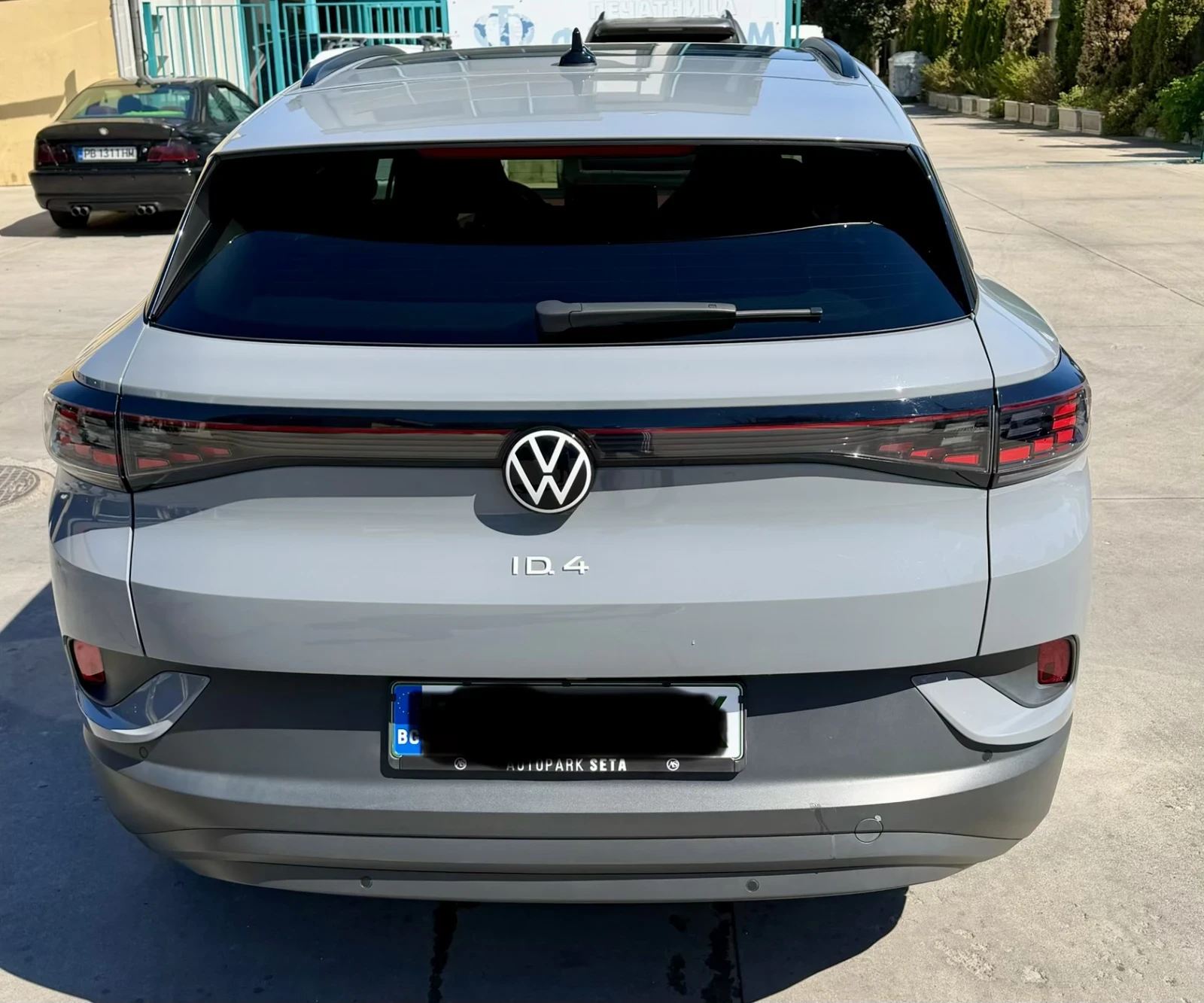 VW ID.4 360 Камери , head-up, термопомпа, снимка 6 - Автомобили и джипове - 56015938