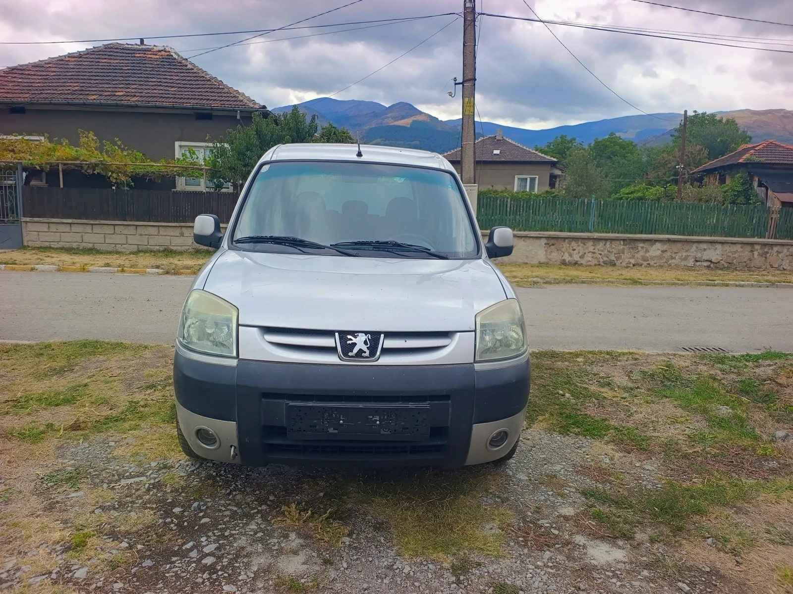 Peugeot Partner 2.0 HDI/90к.с./Multispace/Климатик , снимка 2 - Автомобили и джипове - 56282280