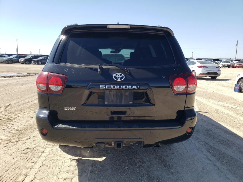 Toyota Sequoia SR5 AWD, снимка 6 - Автомобили и джипове - 47544953