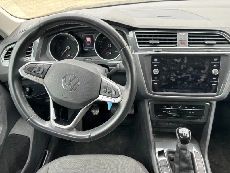 VW Tiguan 150кс, снимка 6 - Автомобили и джипове - 52047889