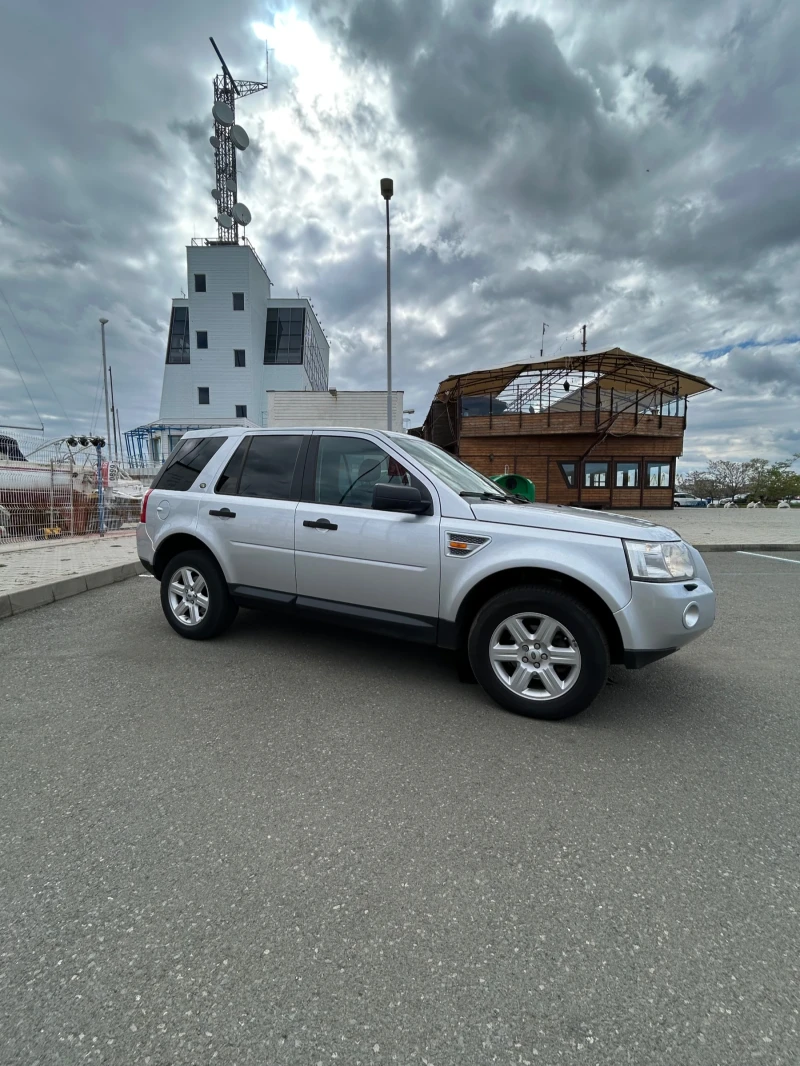 Land Rover Freelander TD4 SE, снимка 3 - Автомобили и джипове - 52519821