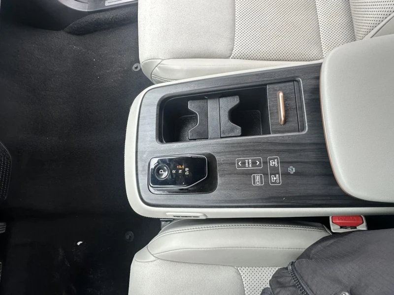 Nissan Ariya 4x4 91kw, снимка 10 - Автомобили и джипове - 52704019