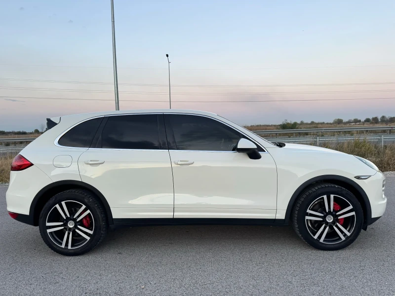 Porsche Cayenne 3.6 FACELIFT / 4X4 / KOJA / NAVI / XENON , снимка 5 - Автомобили и джипове - 52160531