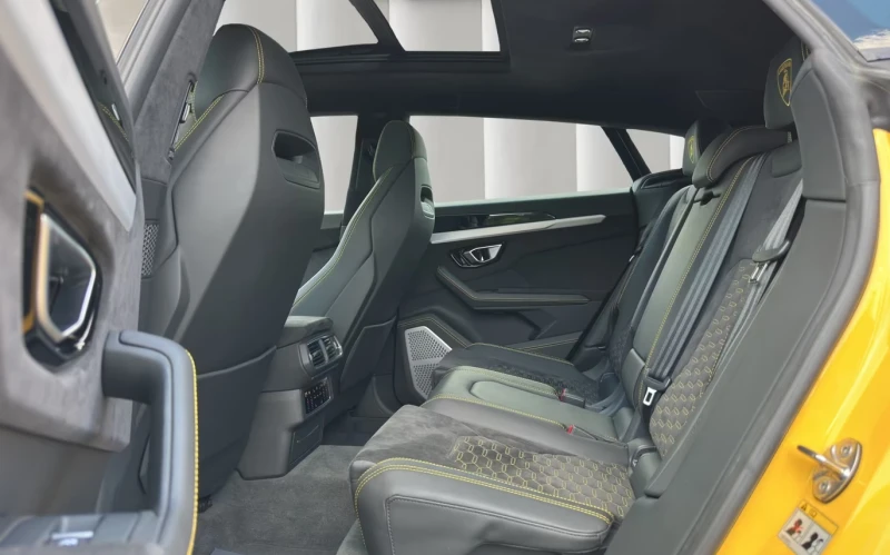 Lamborghini Urus Pano* B&O, снимка 8 - Автомобили и джипове - 52307579
