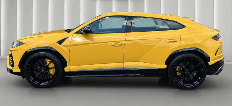 Lamborghini Urus Pano* B&O, снимка 3 - Автомобили и джипове - 52307579