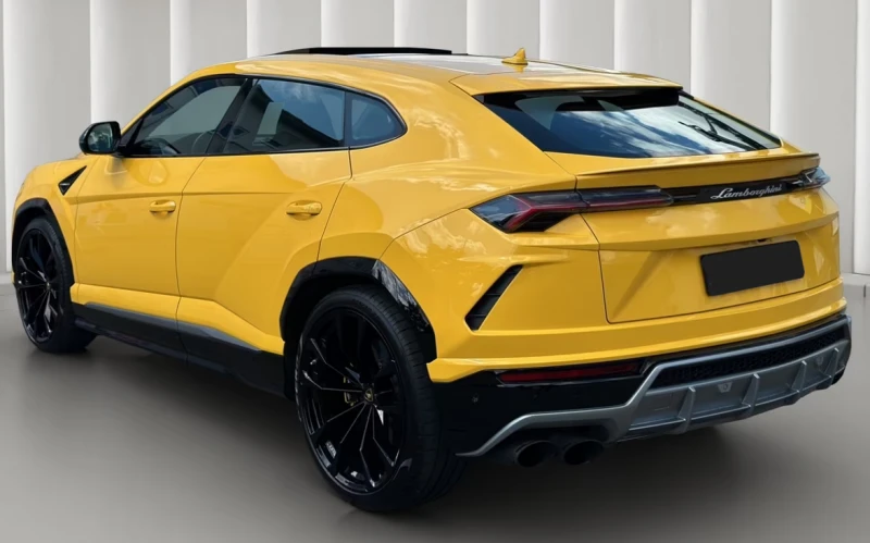 Lamborghini Urus Pano* B&O, снимка 2 - Автомобили и джипове - 52307579