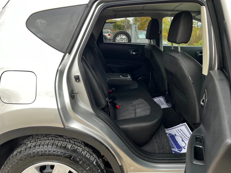 Nissan Qashqai 2.0dci 4x4 150ps.6-speed SWISS, снимка 13 - Автомобили и джипове - 52544589