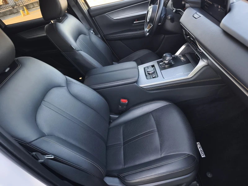 Mazda CX-60 2.5PHEV 327кс HOMURA FULL SERVICE IN MAZDA, снимка 12 - Автомобили и джипове - 52787358