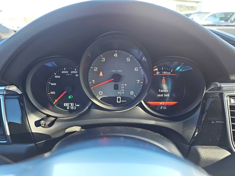 Porsche Macan S С РЕГИСТРАЦИЯ & АВТО КРЕДИТ , снимка 7 - Автомобили и джипове - 53327686