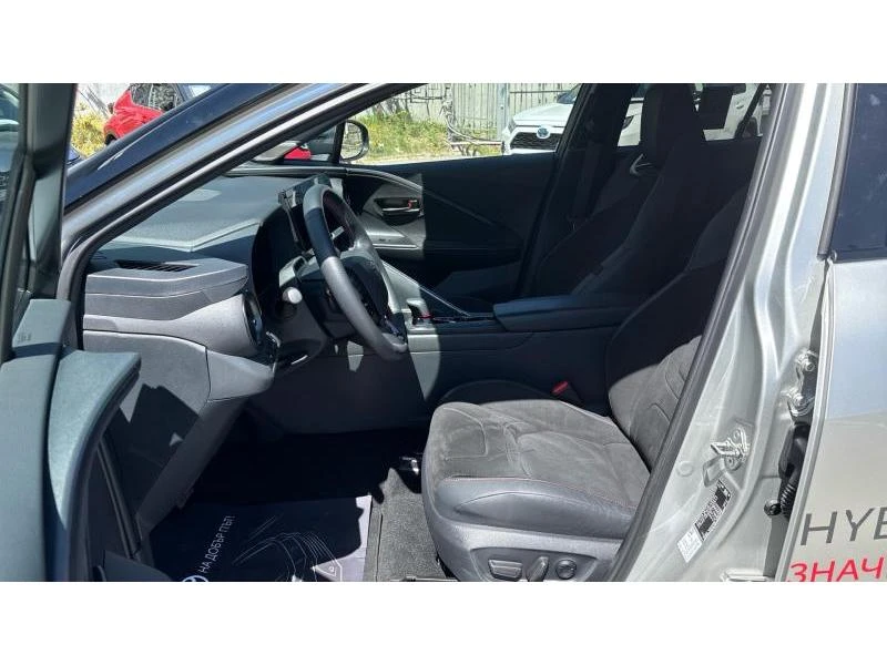 Toyota C-HR 2.0HSD GR SPORT AWD, снимка 12 - Автомобили и джипове - 54862256