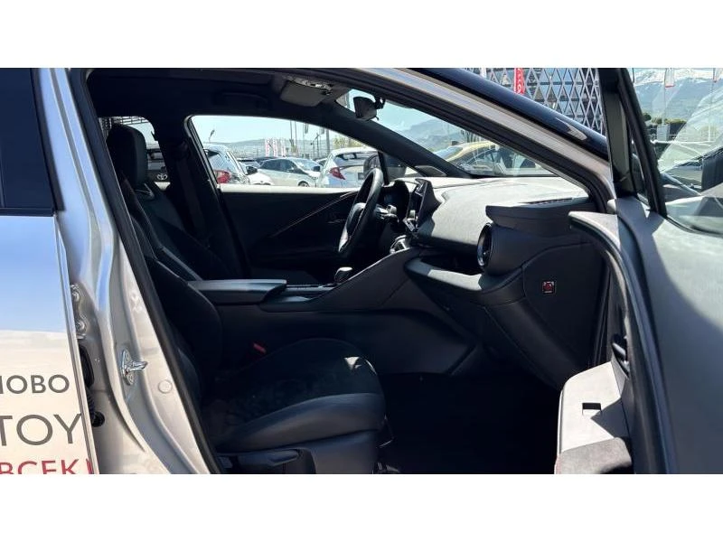 Toyota C-HR 2.0HSD GR SPORT AWD, снимка 6 - Автомобили и джипове - 54862256