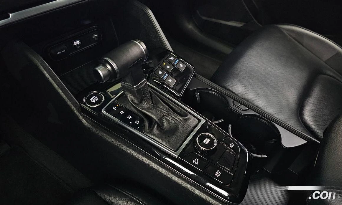 Kia Sportage LPG 2.0 2WD Prestige * НАЙ-ДОБРА ЦЕНА В БЪЛГАРИЯ*  - изображение 9