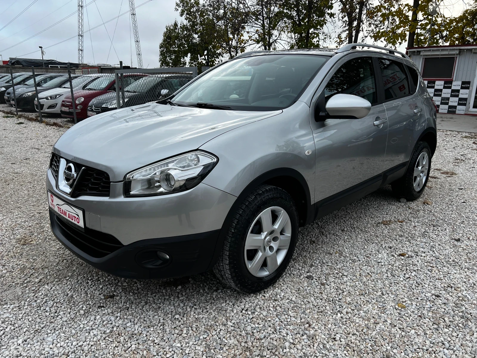 Nissan Qashqai 2.0dci 4x4 150ps.6-speed SWISS - изображение 3