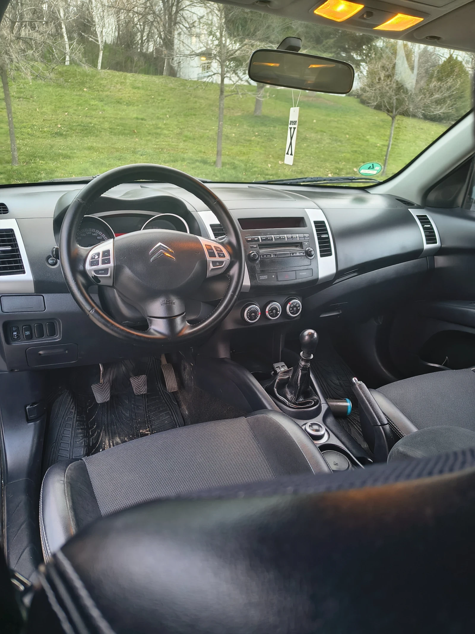 Citroen C-Crosser Нов внос 4x4  156 кс - изображение 6