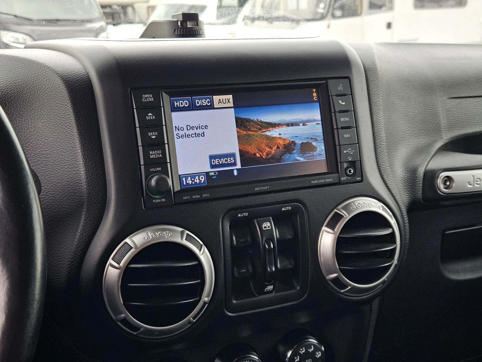 Jeep Wrangler 2.8 CRD UNLIMITED SAHARA, снимка 11 - Автомобили и джипове - 53914327