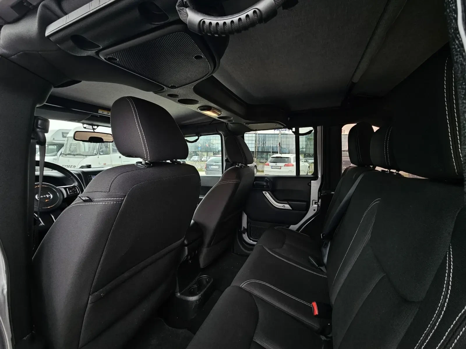 Jeep Wrangler 2.8 CRD UNLIMITED SAHARA, снимка 8 - Автомобили и джипове - 53914327