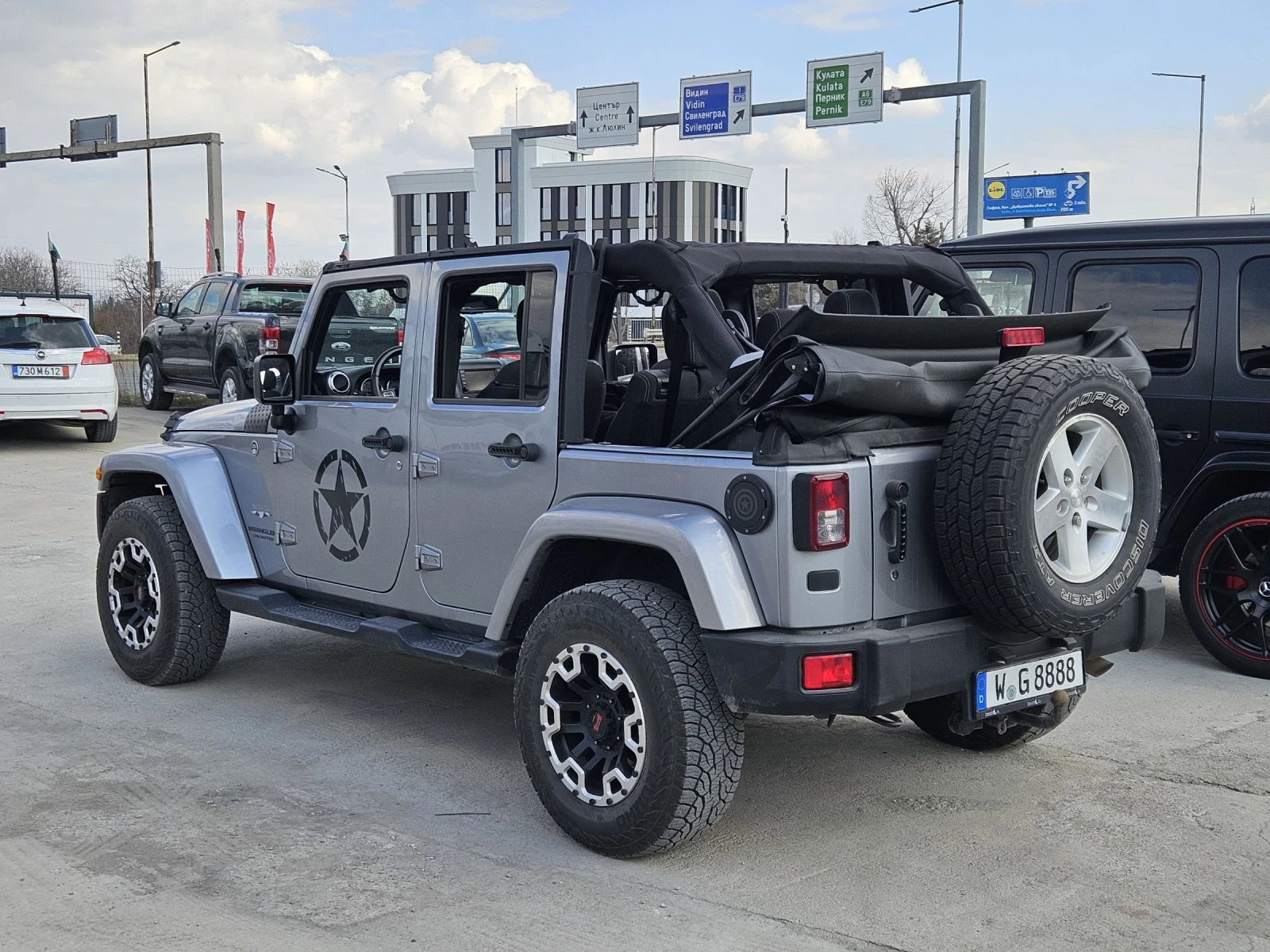 Jeep Wrangler 2.8 CRD UNLIMITED SAHARA, снимка 6 - Автомобили и джипове - 53914327