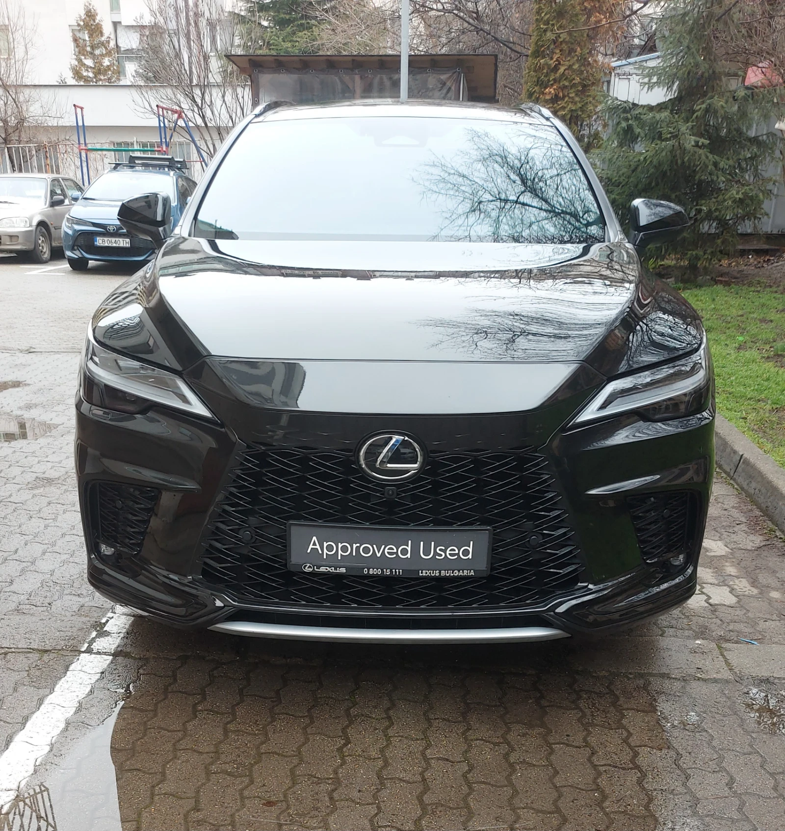Lexus RX 500h f-sport, снимка 3 - Автомобили и джипове - 54120899
