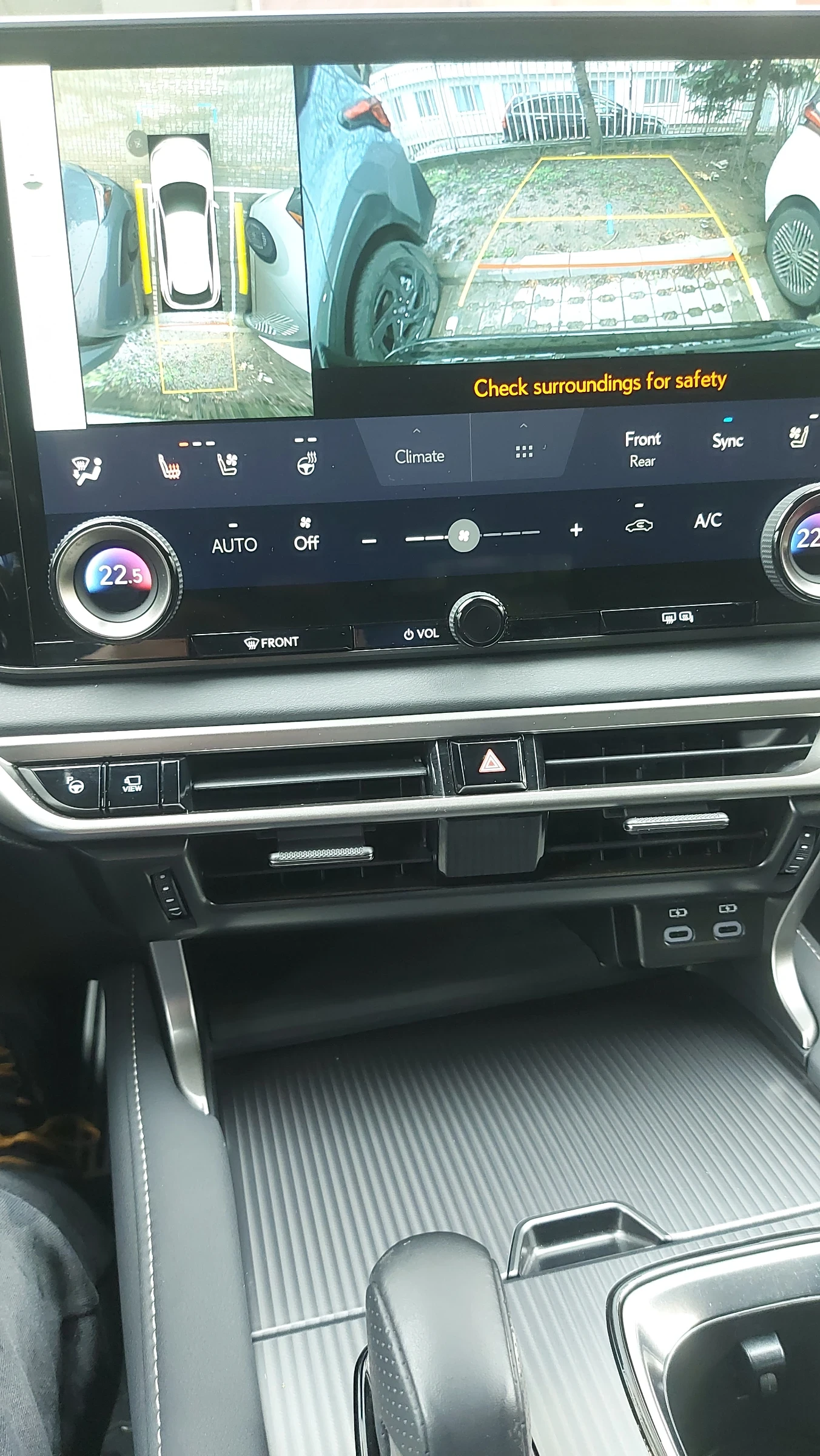 Lexus RX 500h f-sport, снимка 12 - Автомобили и джипове - 54120899