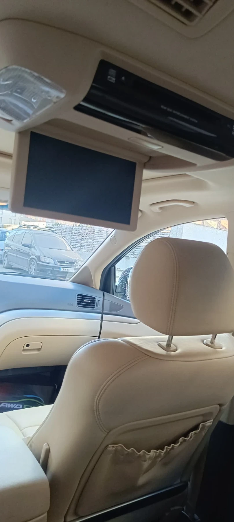 Subaru B10 Tribeka 3.6 , снимка 10 - Автомобили и джипове - 54248469