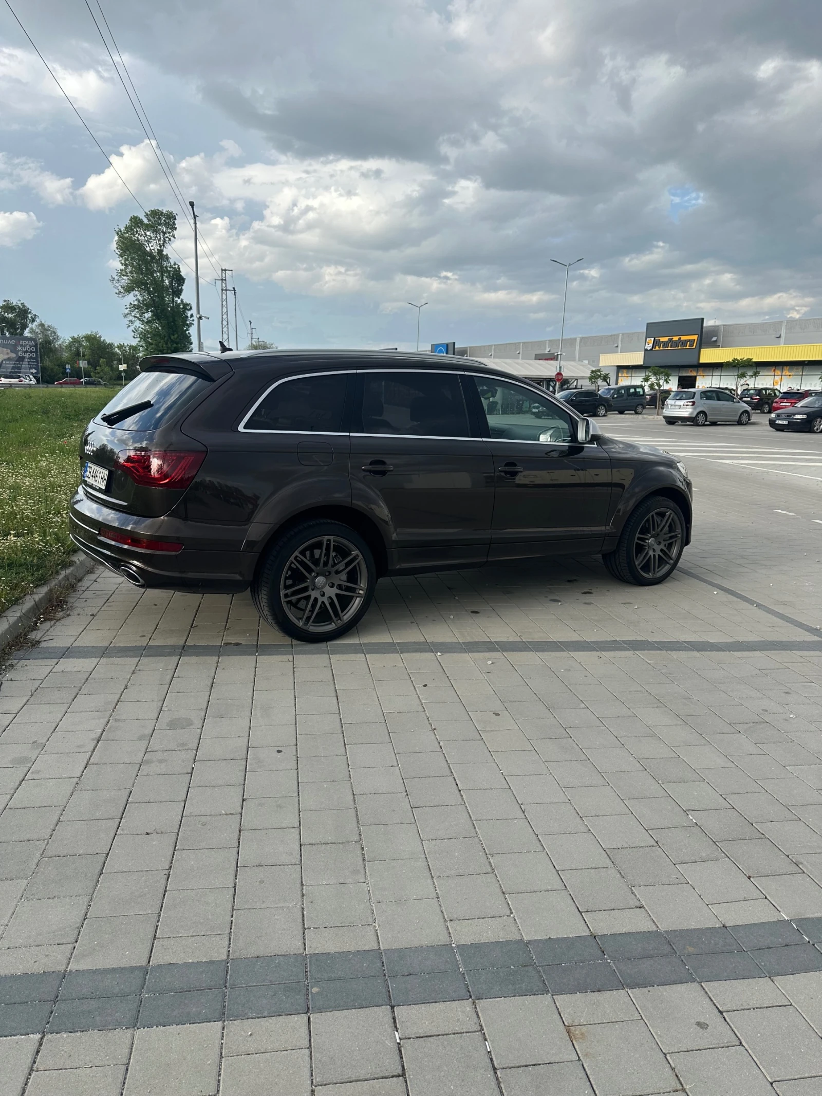 Audi Q7 V12 TDI TOP TOP TOP, снимка 3 - Автомобили и джипове - 54511694