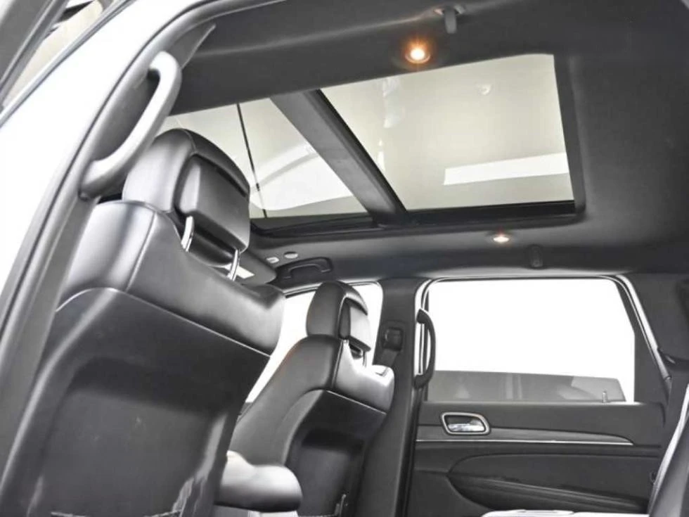 Jeep Grand cherokee 3.6 Limited X, снимка 12 - Автомобили и джипове - 54979260