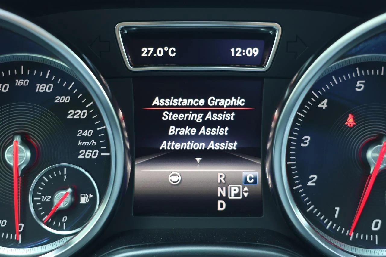 Mercedes-Benz GLS 450 4MATIC, снимка 16 - Автомобили и джипове - 55692660