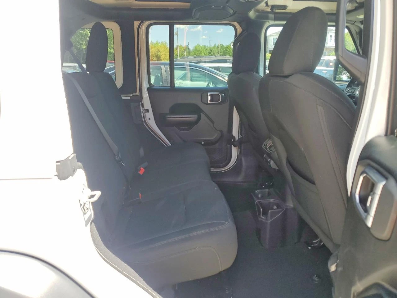 Jeep Wrangler | Mobile.bg � ����������� 10