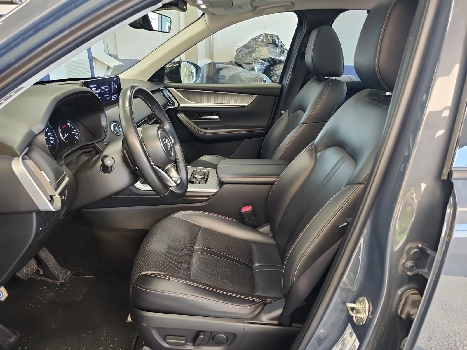 Mazda CX-7 * Awd Gt * АВТОКРЕДИТ БЕЗ ПЪРВОНАЧАЛНА ВНОСКА* , снимка 3 - Автомобили и джипове - 55902678