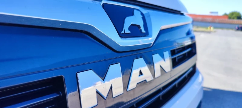 Man TGE 3.180 Top Sleeper/Джамия, снимка 2 - Бусове и автобуси - 52270370