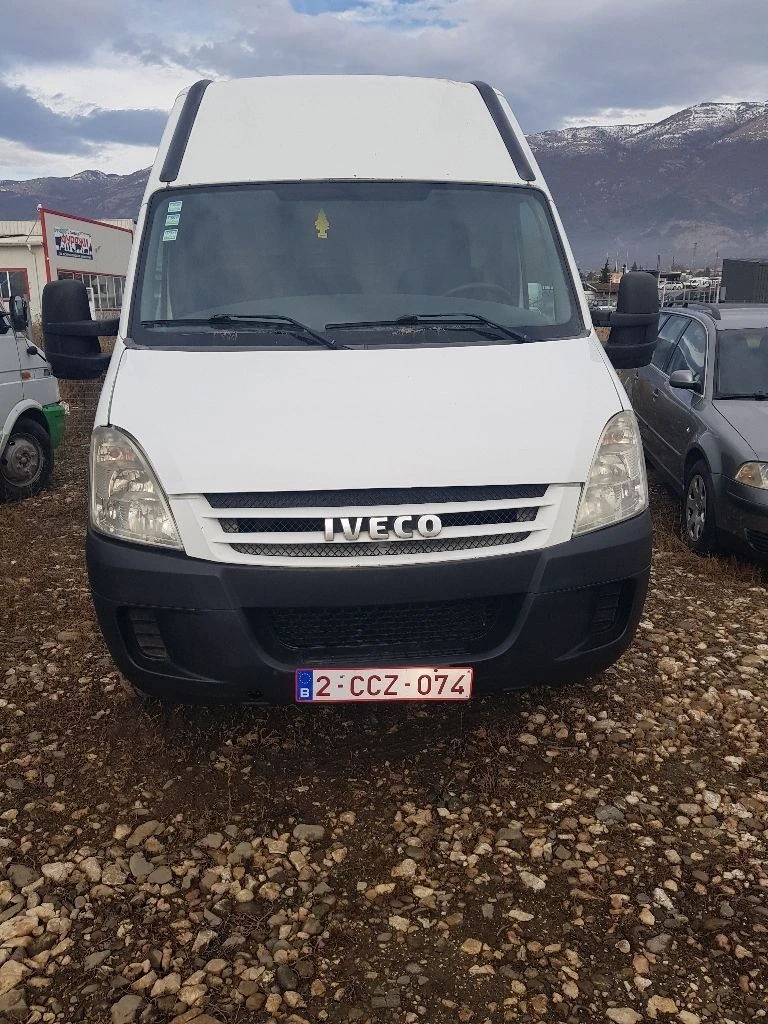 Iveco Daily, снимка 1 - Бусове и автобуси - 48307340