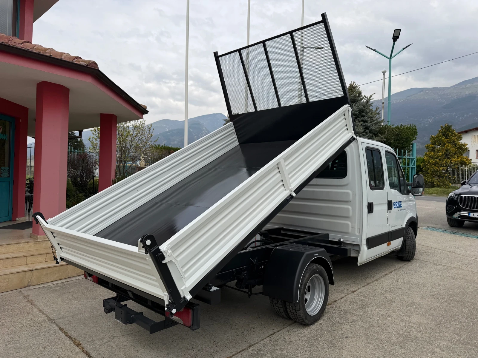 Iveco Daily 3.0HPI* 35C15* Тристранен самосвал* 3.20 метра кош, снимка 10 - Бусове и автобуси - 54216479