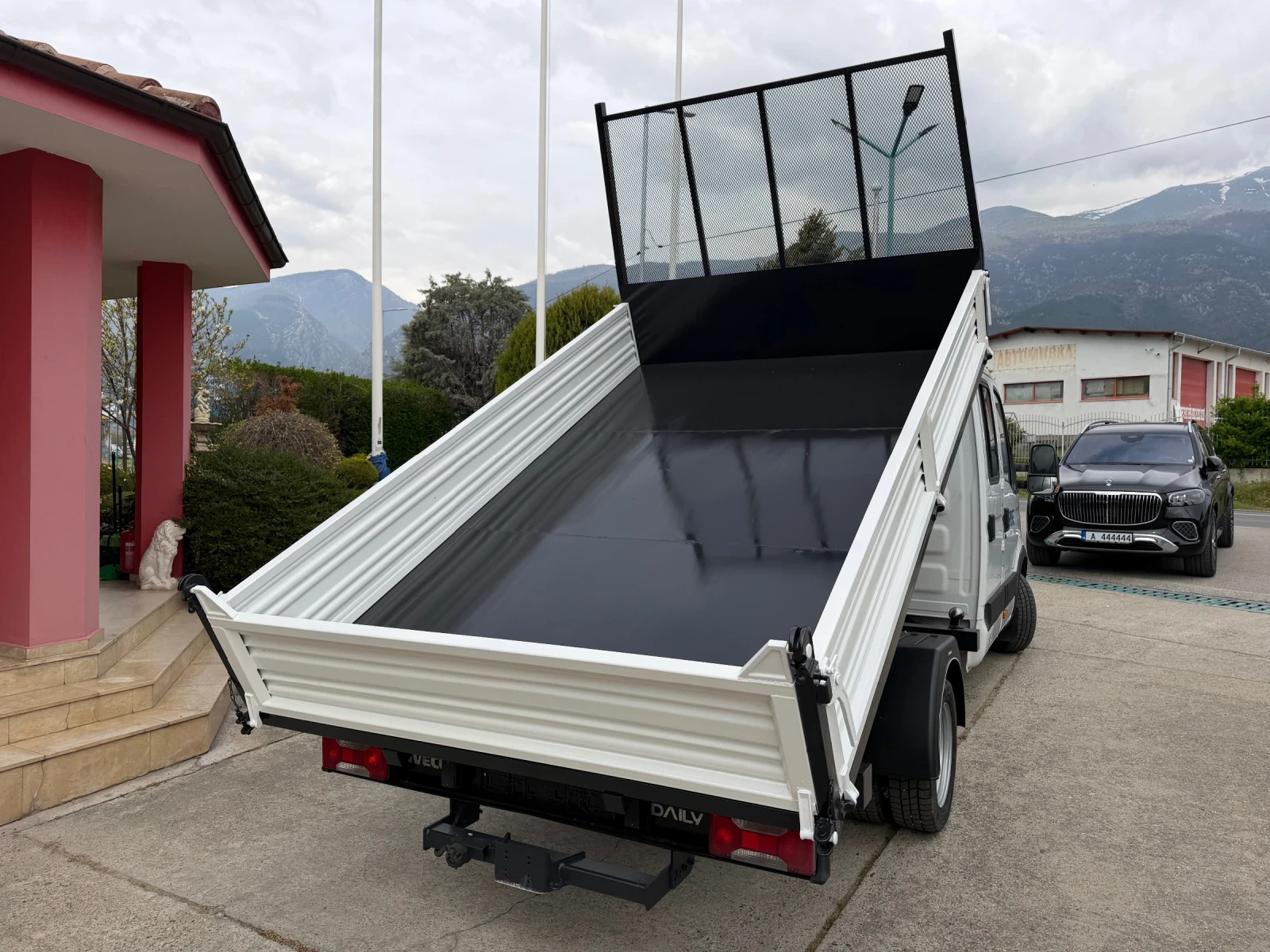 Iveco Daily 3.0HPI* 35C15* Тристранен самосвал* 3.20 метра кош, снимка 9 - Бусове и автобуси - 54216479