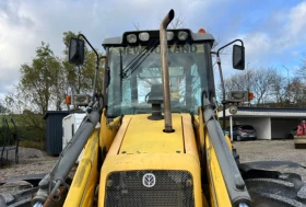 Багер New Holland B115-4PS , снимка 12