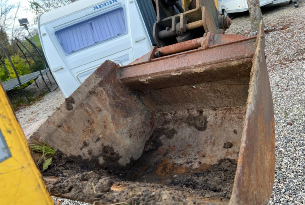 Багер New Holland B115-4PS , снимка 6 - Индустриална техника - 55933056