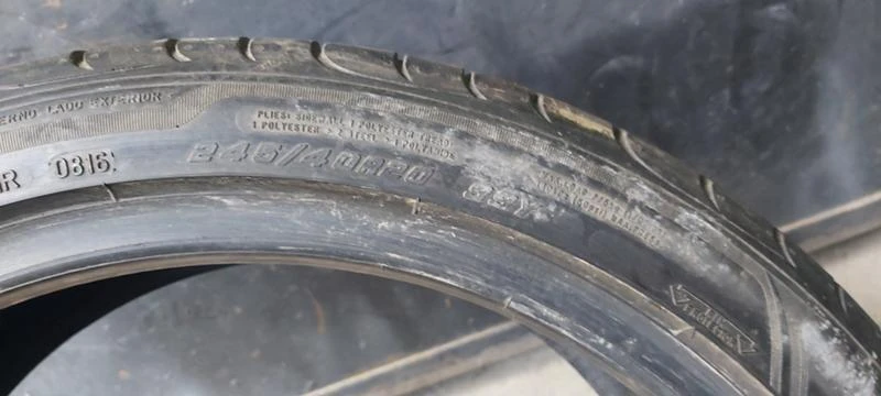 Гуми Летни 245/40R20, снимка 6 - Гуми и джанти - 33849762