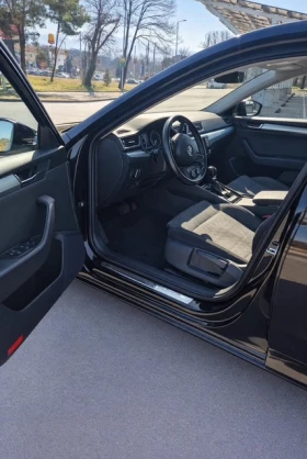 Skoda Superb, снимка 5