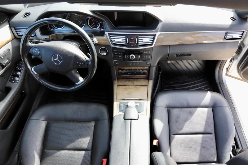 Mercedes-Benz E 350, снимка 13 - Автомобили и джипове - 47318402