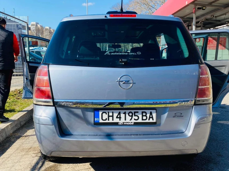 Opel Zafira 1.9 cdti, снимка 7 - Автомобили и джипове - 47357238