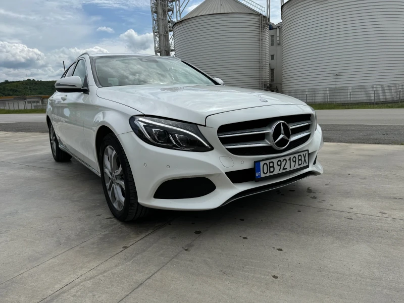 Mercedes-Benz C 220 220 D 17 коня, снимка 1 - Автомобили и джипове - 47547655