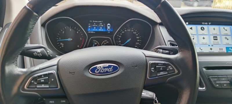 Ford Focus, снимка 12 - Автомобили и джипове - 49196067