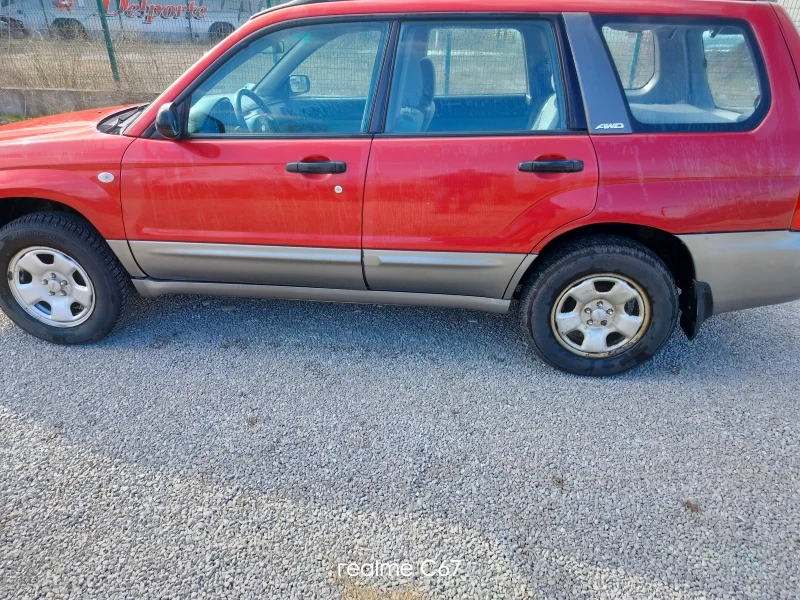 Subaru Forester 2.0 125к.с, снимка 5 - Автомобили и джипове - 48956970