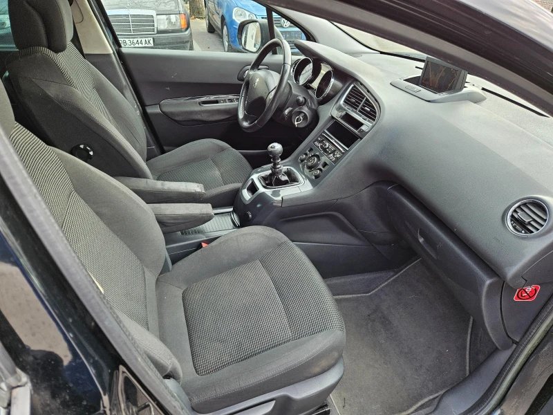 Peugeot 5008 1.6 HDI, снимка 9 - Автомобили и джипове - 49139310