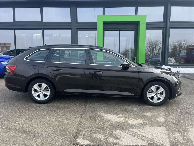 Skoda Superb 1, 5 TSI 7DSG, снимка 3 - Автомобили и джипове - 49289551